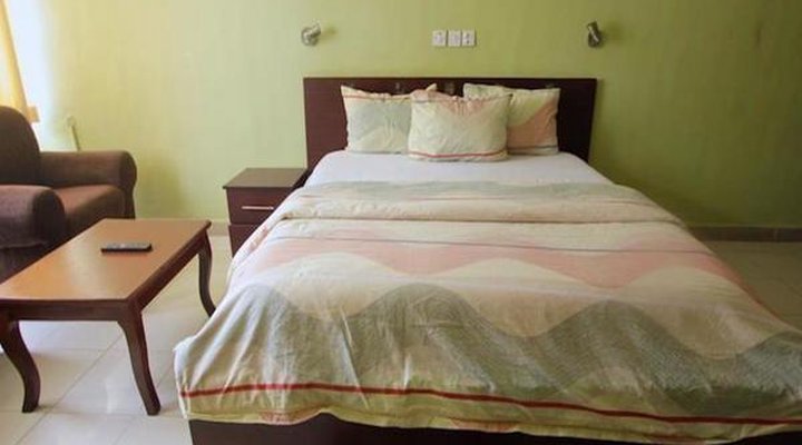 Divine Fountain Hotel (Victoria Island)