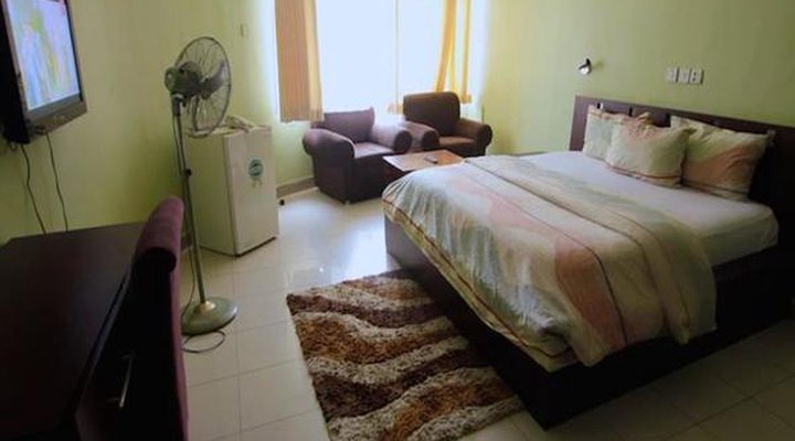 Divine Fountain Hotel (Victoria Island)