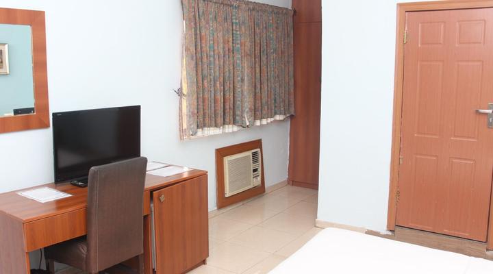 Grand Ibro Hotel Annex