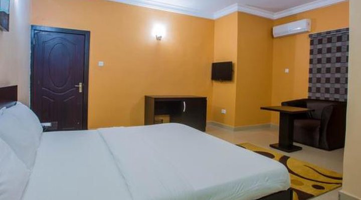Frankeyz Haven Suites