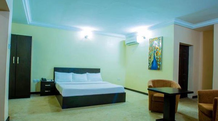 Frankeyz Haven Suites