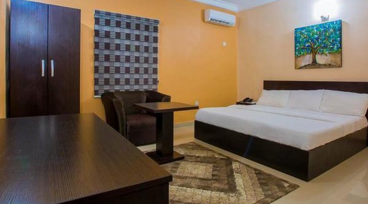 Frankeyz Haven Suites