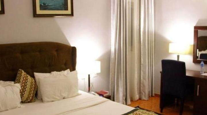 Bolton White Apartment