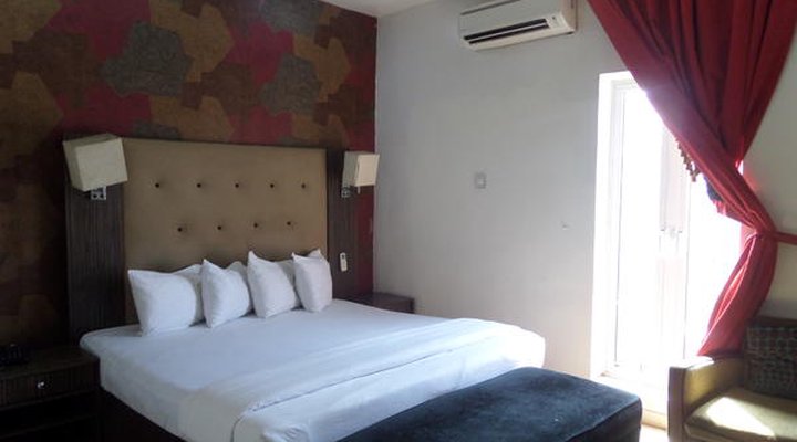 Zasarii Hotel
