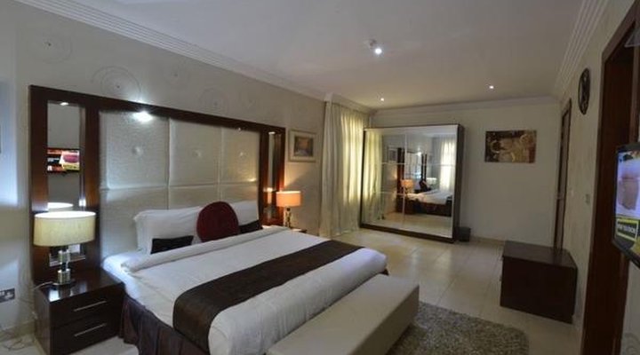 Palazzo Dumont Hotel