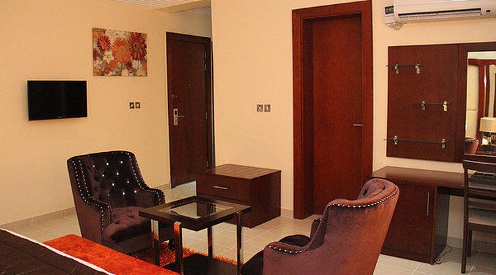 Palazzo Dumont Hotel