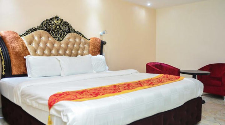Starview Palace Hotel