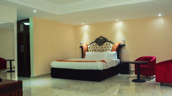 Starview Palace Hotel