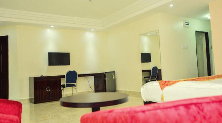 Starview Palace Hotel