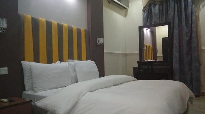 Margaretta Classic Suites and Hotel