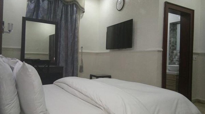 Margaretta Classic Suites and Hotel