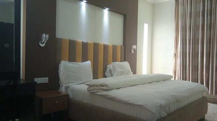 Margaretta Classic Suites and Hotel