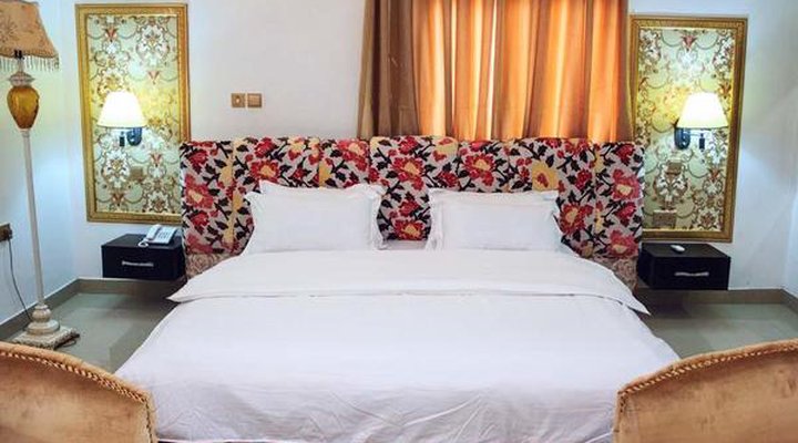 Duchess Hotel and Spa