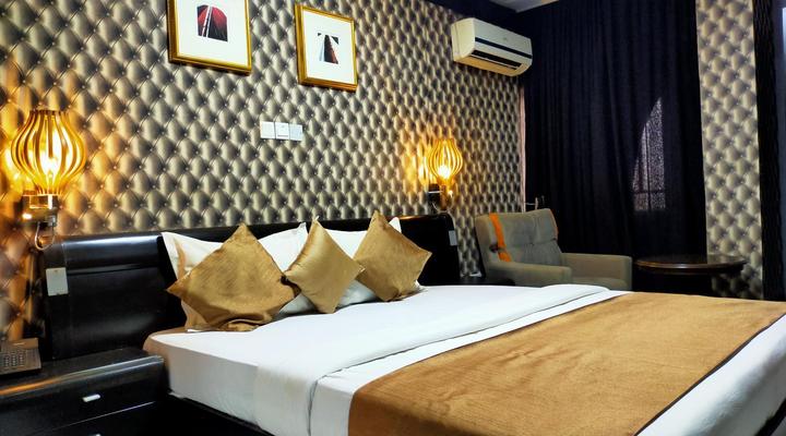 Newland Luxury Apartment