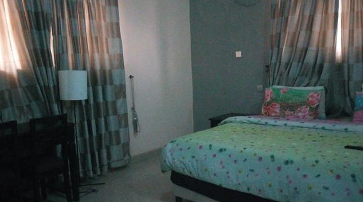 Grand Bank Link Hotel