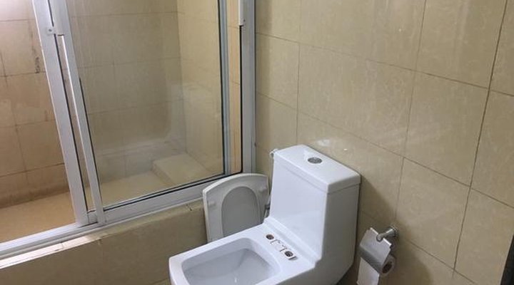 L'avalon Hotel and Suites