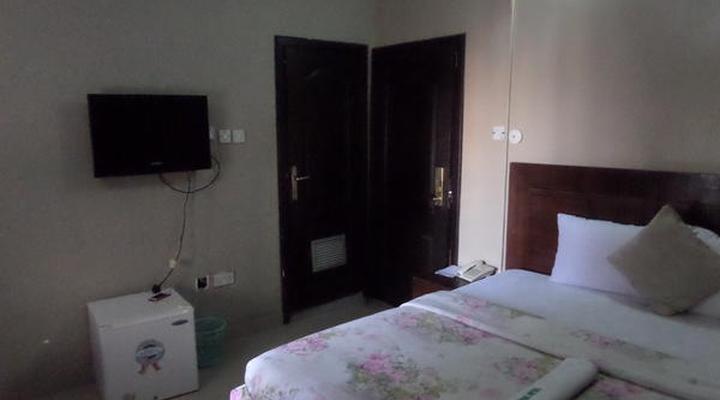 Golden Destiny International Hotel