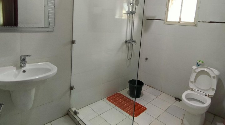 GQ International Hotel