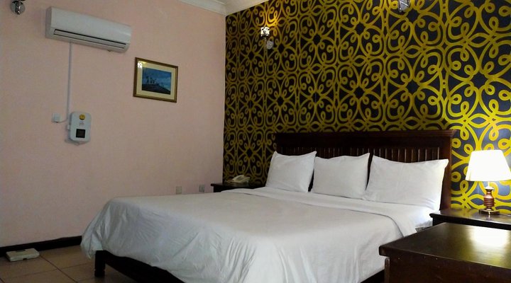 GQ International Hotel