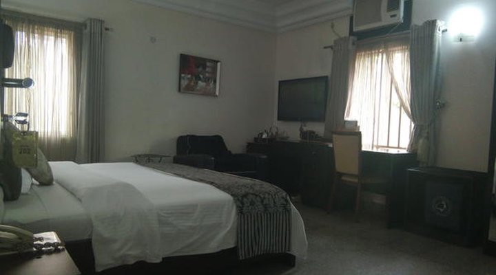 Paris Choice Hotel & Resorts Maitama