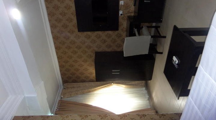 Silverland Hotel and Suites