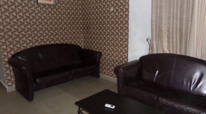 Silverland Hotel and Suites