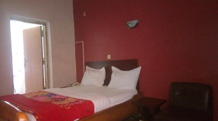 Progandy Guest House (Main)