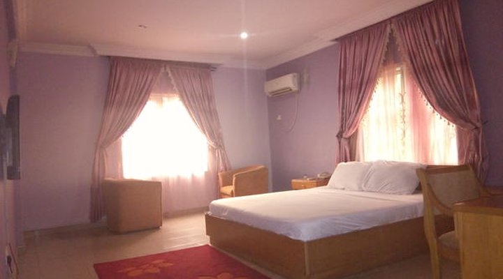 White House Apartment & Suites Abuja