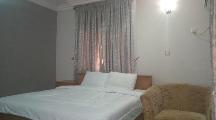 White House Apartment & Suites Abuja