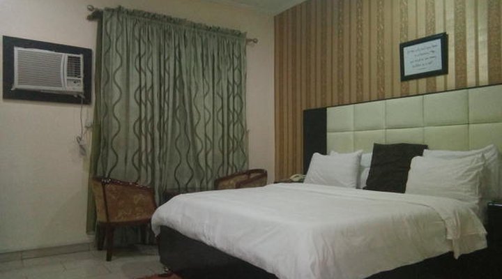 Green Suites Villa
