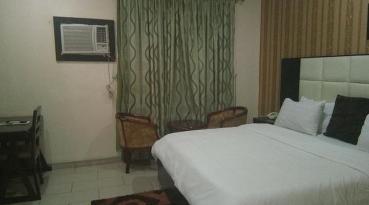 Green Suites Villa