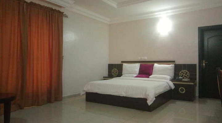 Green Suites Villa