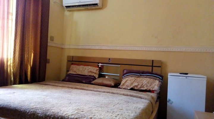 Gen-Preston Hotel and Suites