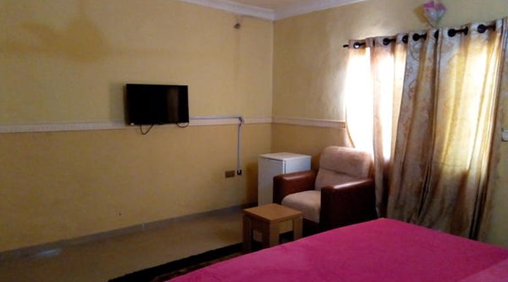 Gen-Preston Hotel and Suites