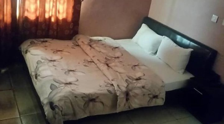 Richmond Hills Suites