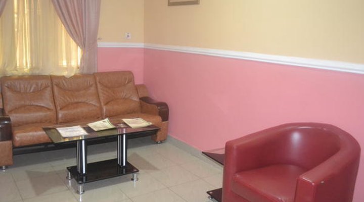 Sweet Savor Hotel & Suites