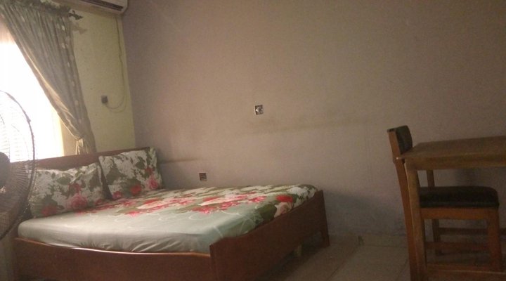 Prime Rose Hotel and Suites