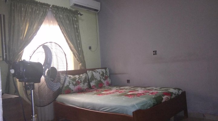 Prime Rose Hotel and Suites