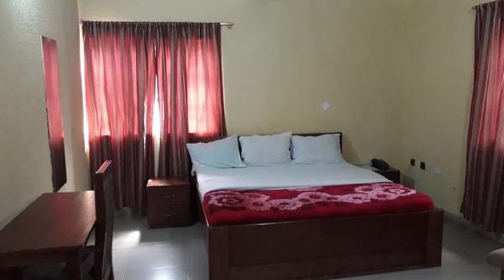 Filbon Hotel & Gardens