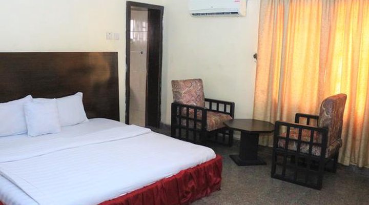 Sissi Hotel