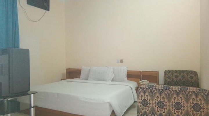 Peace Haven Hotel
