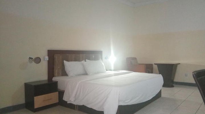 Peace Haven Hotel