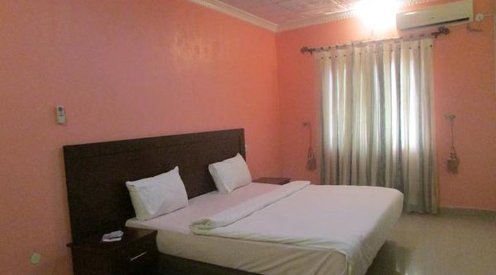 Golf Le'Meridien Hotel