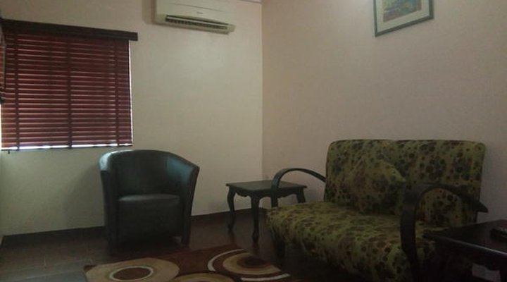 Neocourts Hotel