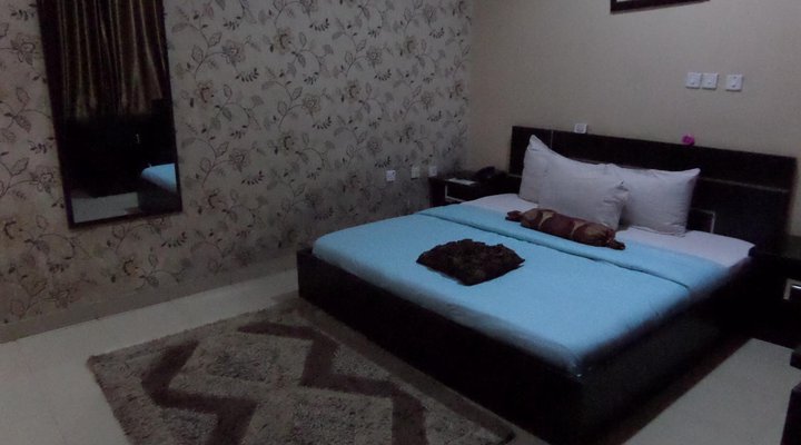 Alheri Suites