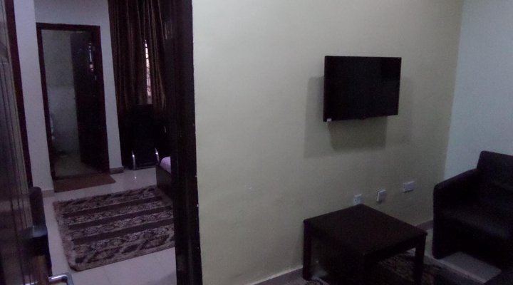 Alheri Suites