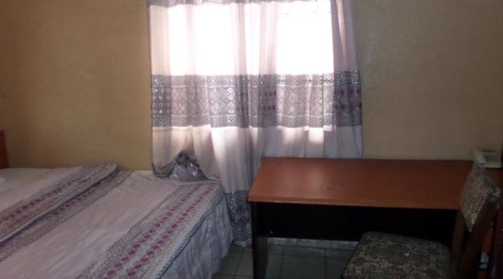 Maxton Suites Annex