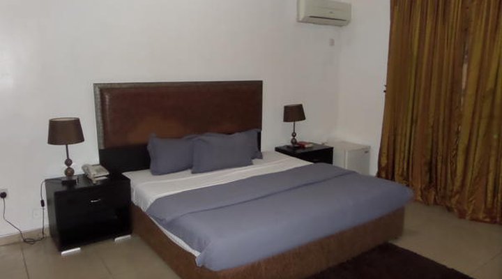 The Real Legacy Hotel