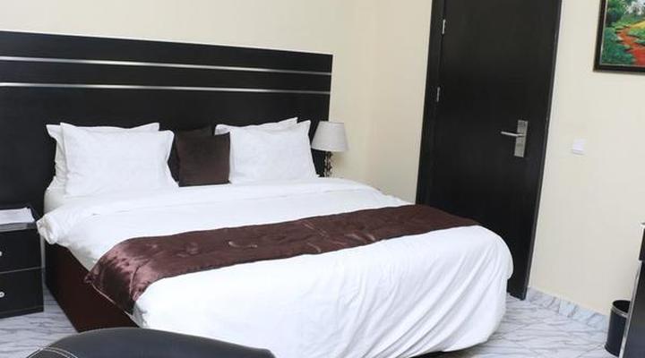 Brookville Hotel & Suites