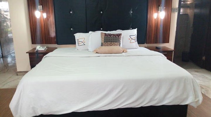 Danest Hotel & Suites